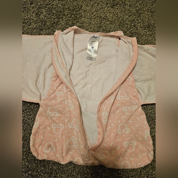 Halo Minnie mouse swaddle - Picture 8 of 9